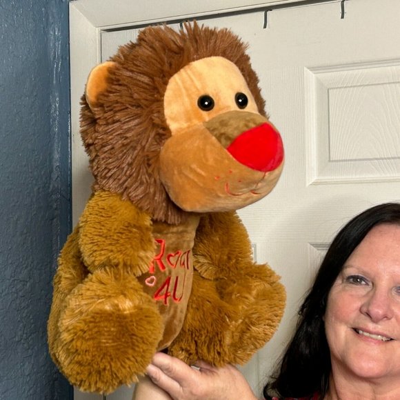Hug & Luv Embroidered ROAR 4U Love Lion Cuddly Soft 16" Plush Stuffed Animal Toy - Picture 2 of 3